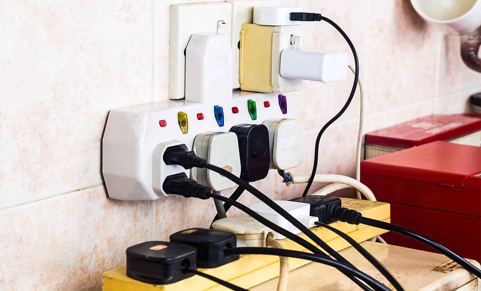 8 types of electrical hazard in the workplace