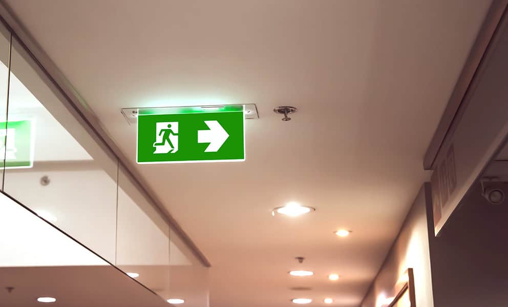 complete guide to emergency lighting requirements for uk commercial premises